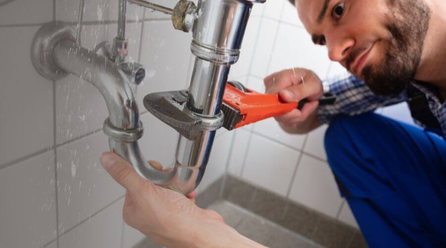 Professional bathroom faucet installation in El Cajon, CA